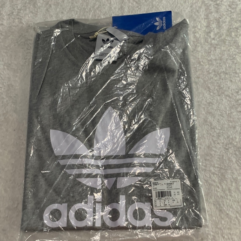 Adidas Men's Long Sleeve Gray Tee